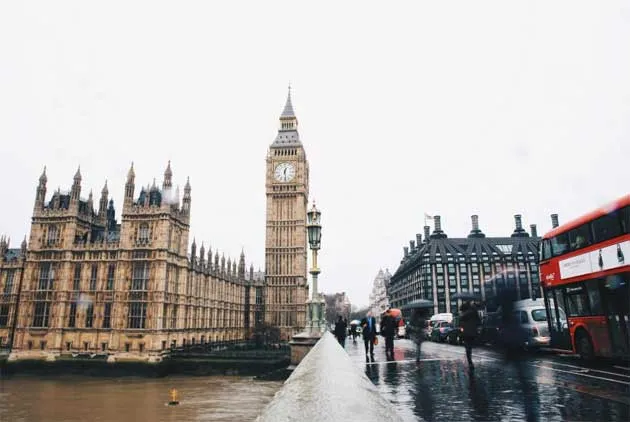 從英國首相豪賭挫敗，看領導者避踩的3大「決策地雷」