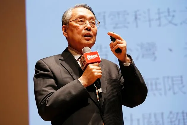 徐重仁╳施振榮：創業如開飛機，先快跑才能瞬間飛起！