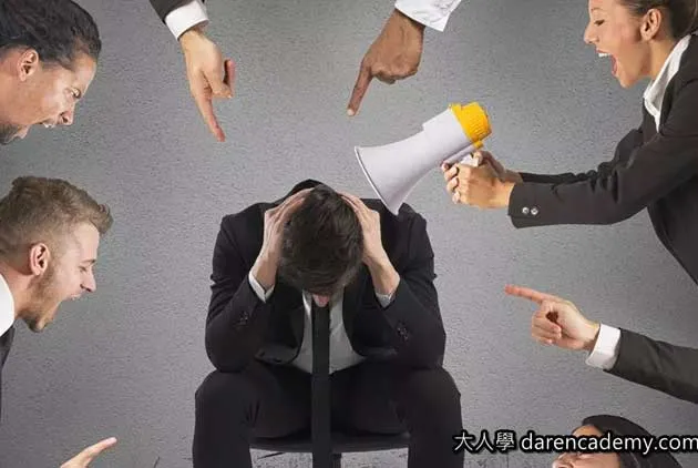 【大人學】如何建立最基礎的邏輯思考力？ （一） 不要急著當受害者