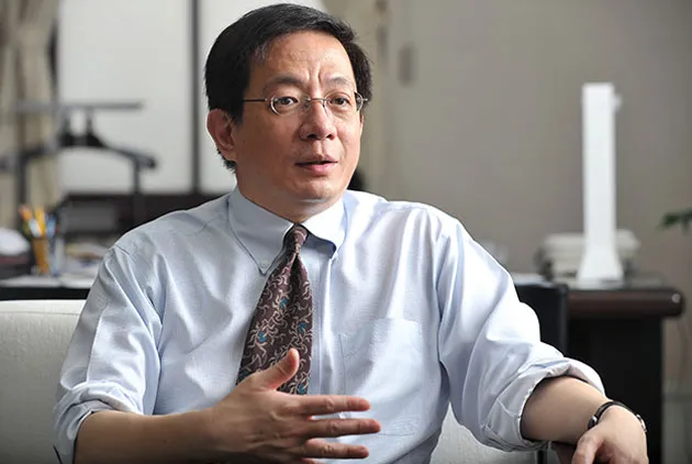 論文造假、遴選爭議，台大新校長管中閔重振校譽的６大挑戰