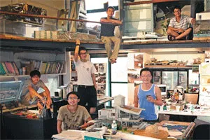 真的座落「田中央」！