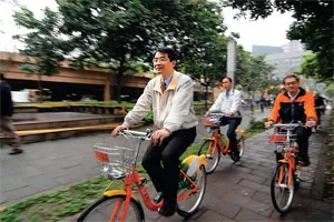 一把抓住橫行台灣的自行車龍頭