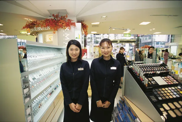笑容，永遠留給顧客