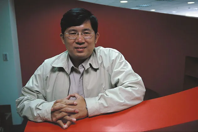 不卑不亢廣交資深人