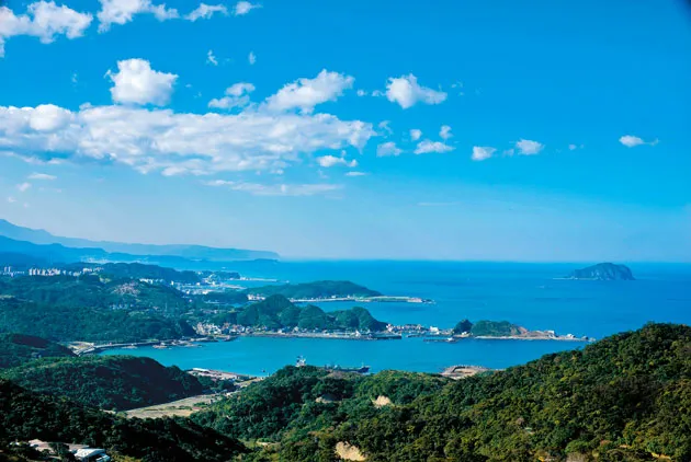環山抱海，一探北海岸藝術聚落