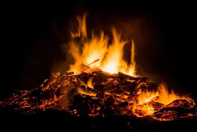 【每日熱門網摘】從天津大爆炸反思消防員安全（theinitium.com）
