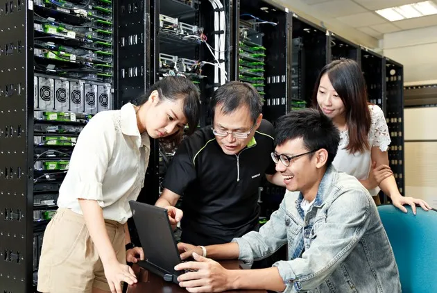 專業正直贏得客戶信賴，緯穎科技挑戰更大舞台