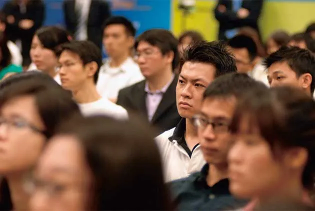 2008年1000大企業最愛大學生調查：台大蟬聯冠軍，跨域人才更搶手