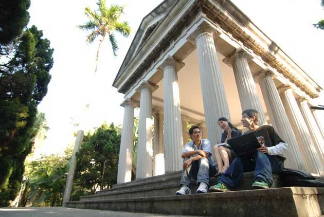 2010年企業最愛大學生：台大4連霸，技職台科大第1