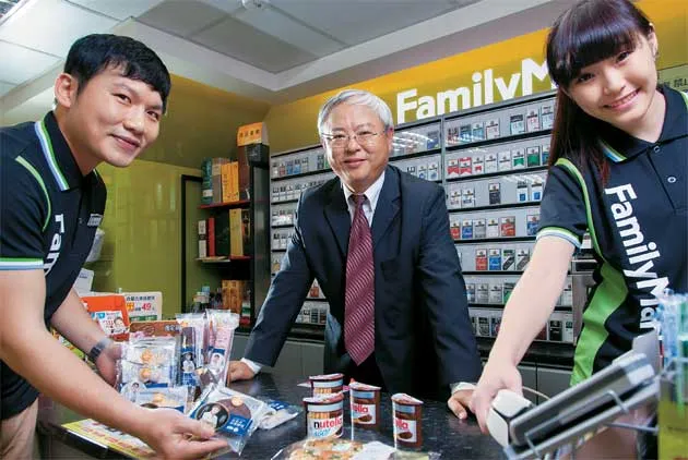 老少同堂的職場解藥：別只想著硬碰硬，用「科技」打造創新方程式
