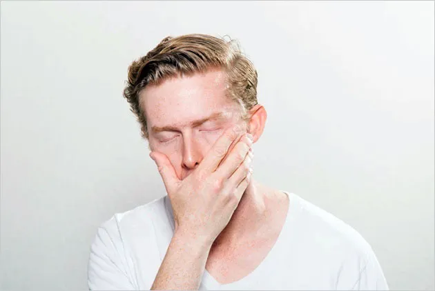 上班又「睡過頭」了！生活中與睡覺有關的８種英文表達方式