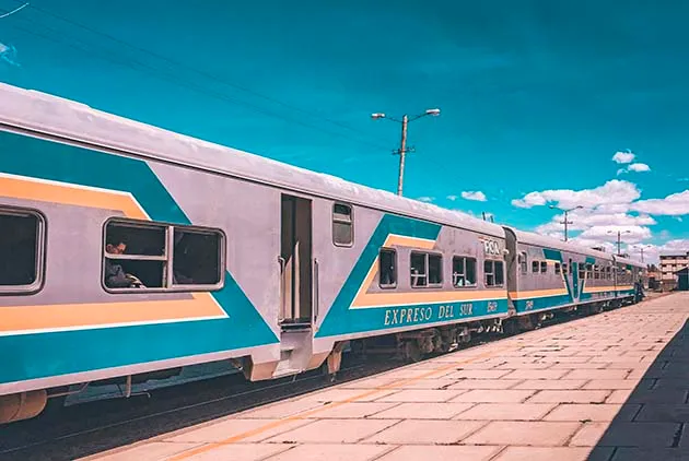 父母恩難報：在通往拉薩的火車上，看見名叫「愛」的風景