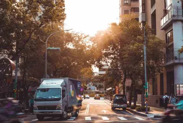 台北。大橋。奇幻。慢城──帶著赤子之心、旅人之眼，看出城市的新價值