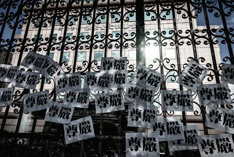 內鬥、威脅、雜音不斷…長榮航空罷工諜對諜？３大爭議一次看懂