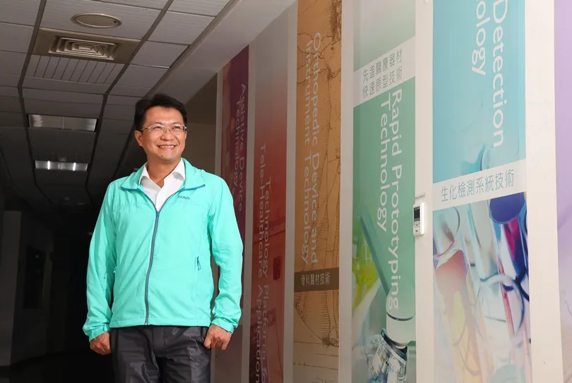 生物科技學系、生科所：跟緊嚴格的老師，就算被罵卻讓我更有耐挫力
