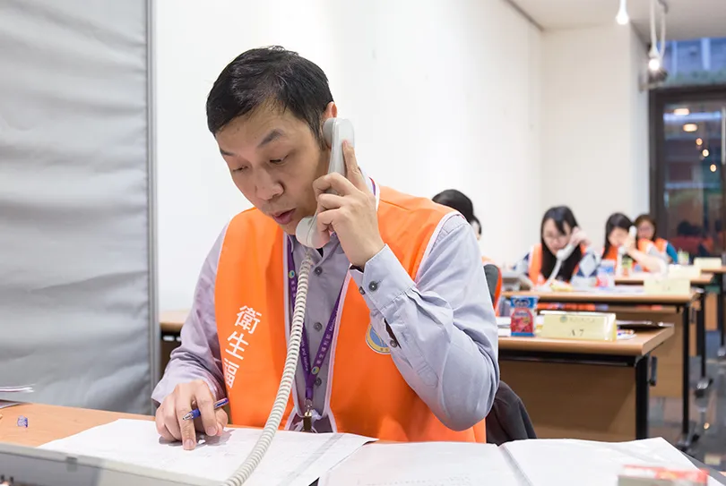 台灣最美的風景是他們──２百多位專業護理人員自願做防疫志工：愈嚴重愈要站出來