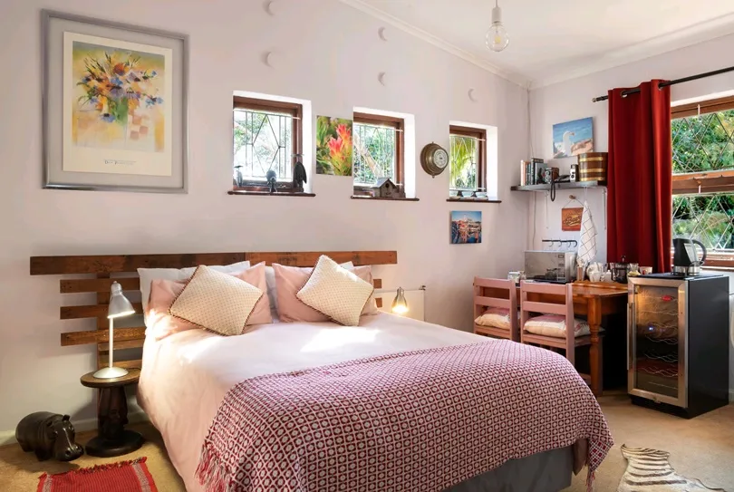 一張雙人床的房間，到底是 double room 還是 twin room？