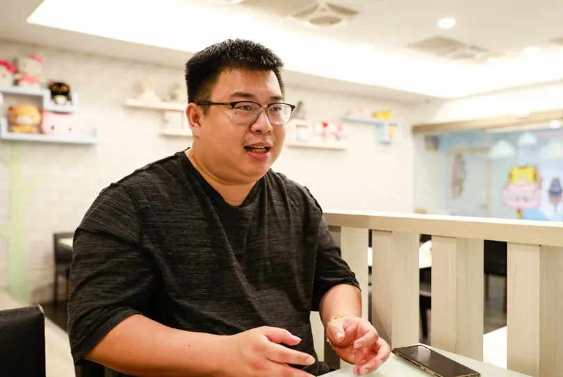 中部海線第一家貓咪主題餐廳！喵匠創辦人：吃飯有貓咪陪，不覺得很幸福嗎？