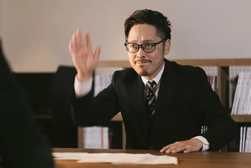 有效到中毒的超強心理學：如何讓容易暴怒的主管一秒閉嘴？