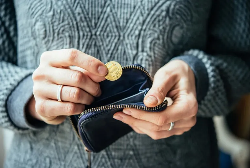 有錢人到底在想什麼？「９個壞習慣」，讓你永遠存不到第一桶金