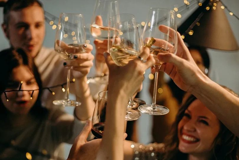 想續杯，為什麼不能講“Can I get one more？”
