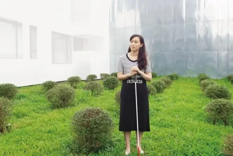 朱芯儀：腦瘤失明，卻讓我「看見」父愛
